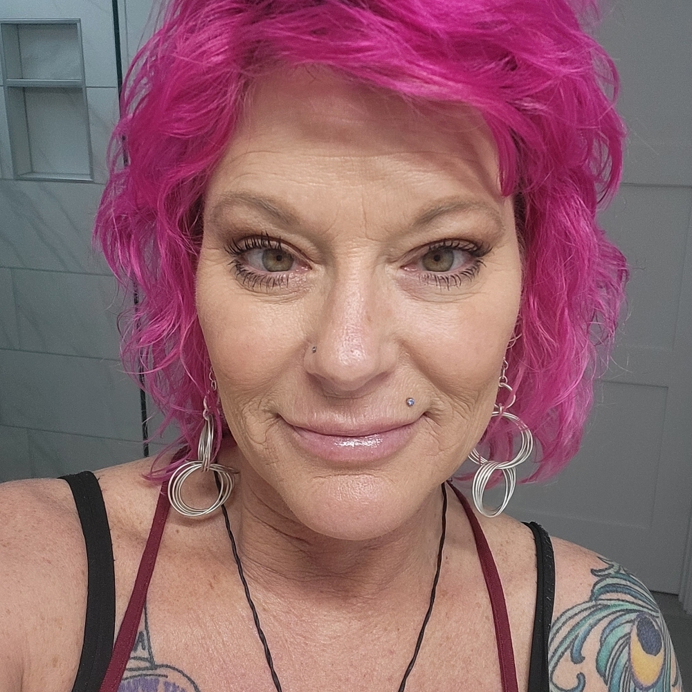Meet your Posher, Tracy